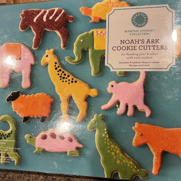 Noah’s Ark Cookie Cutters / Martha Stewart Collection Metal - Picture 2 of 8
